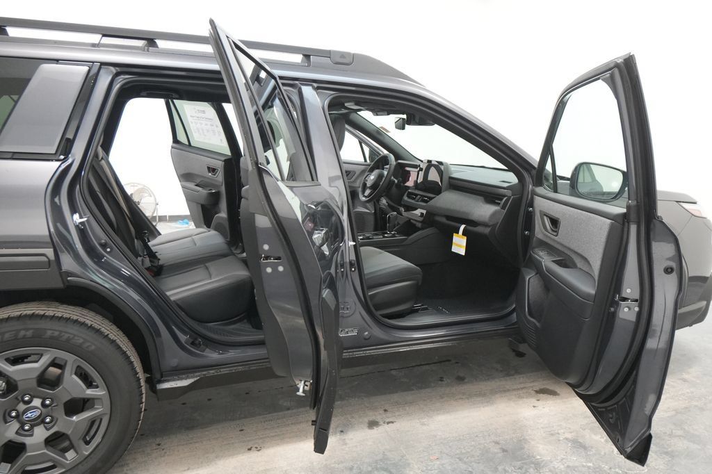 Used 2026 Subaru Outback Premium AWD/4WD image 33