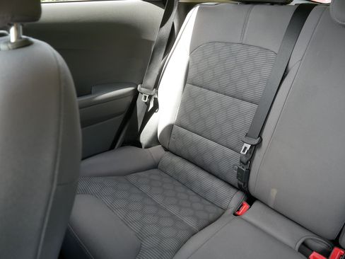 Used 2018 Kia Niro FE FWD image 12
