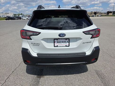 Used 2023 Subaru Outback Premium AWD/4WD image 12