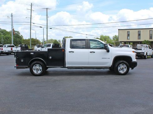 Used 2024 Chevrolet Silverado 2500 W/T w/ WT Fleet Convenience Package AWD/4WD image 7