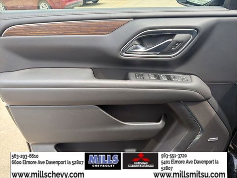 Used 2024 Chevrolet Suburban High Country w/ Advanced Technology Package AWD/4WD image 12
