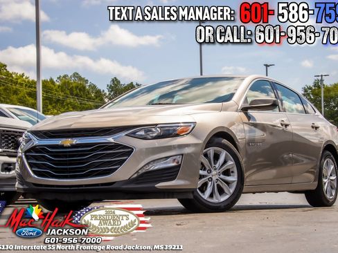 Used 2025 Chevrolet Malibu LT FWD image 1