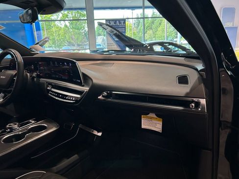 New 2026 Cadillac Lyriq V w/ LPO, Red Accent Package image 25