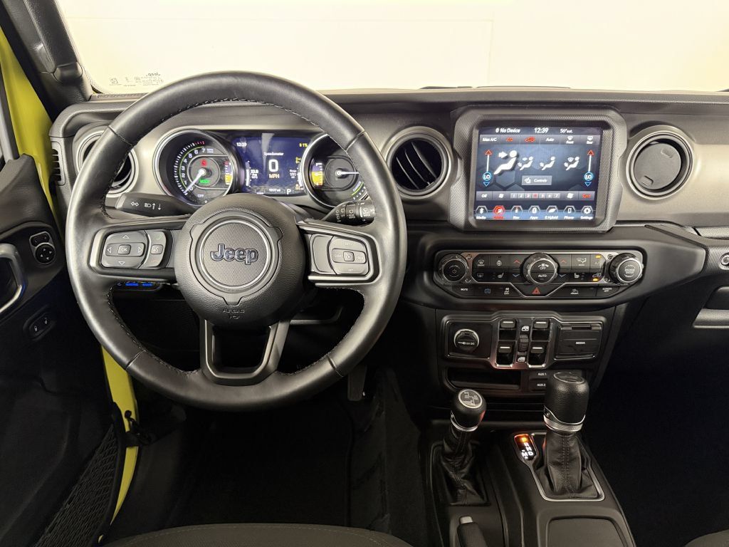 Used 2023 Jeep Wrangler Unlimited w/ Cold Weather Group AWD/4WD image 32