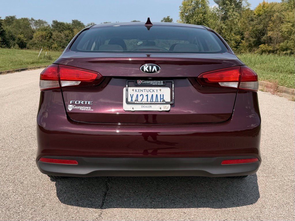 Used 2018 Kia Forte LX w/ LX Rear Camera Package FWD image 11