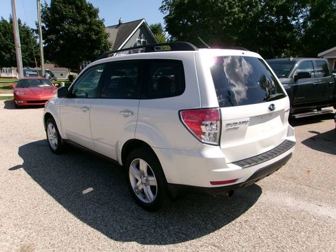 Used 2010 Subaru Forester 2.5X Limited w/ Popular Equipment Group 4A AWD/4WD image 5