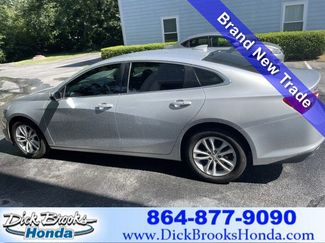 Used 2018 Chevrolet Malibu LT FWD video 1