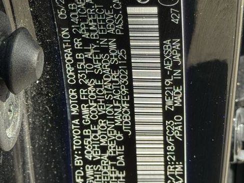 Certified 2023 Toyota Corolla SE FWD image 30