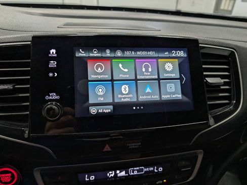 Used 2021 Honda Pilot Elite image 22