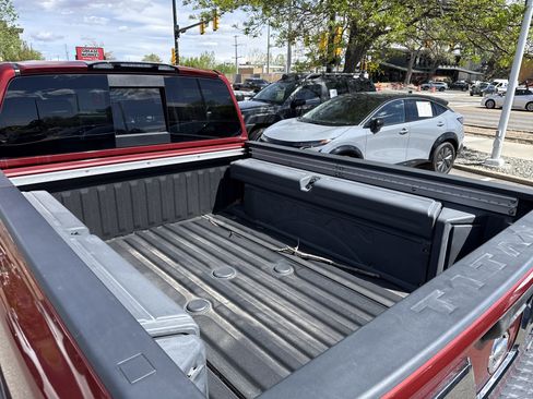 Used 2018 Nissan Titan Platinum Reserve w/ Platinum Utility Package image 11