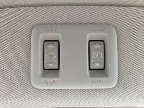 Certified 2024 Nissan Murano Platinum w/ Cargo Package image 24