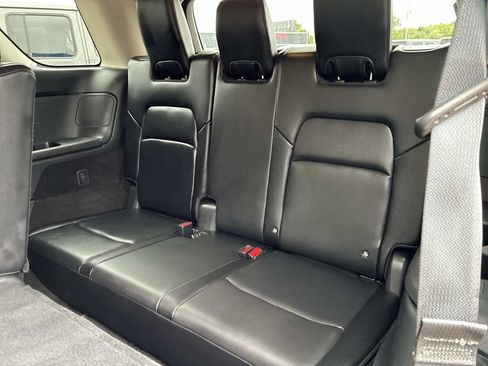 Certified 2025 Nissan Pathfinder SL AWD/4WD image 17