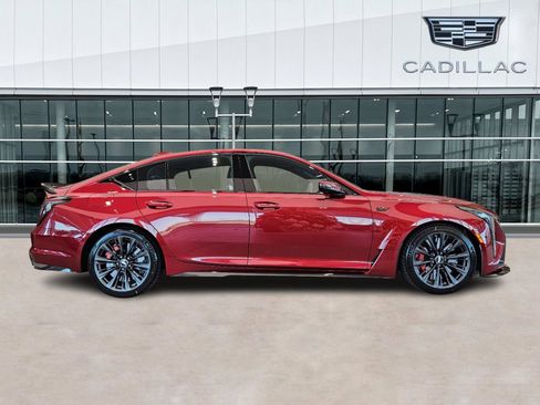 Used 2025 Cadillac CT5 V Blackwing w/ Carbon Fiber 2 Package RWD image 3