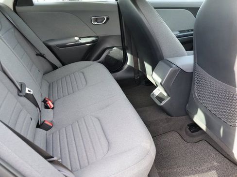 New 2025 Kia K4 EX image 14