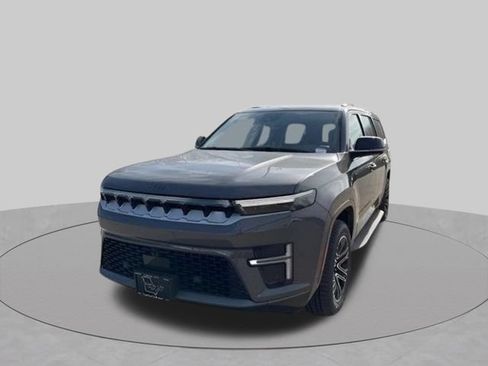 New 2026 Jeep Grand Wagoneer L 4WD w/ Premium Group I image 2