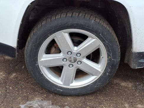 Used 2011 Jeep Compass Limited image 6