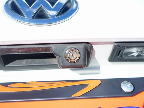 Used 2020 Volkswagen Jetta SE image 43