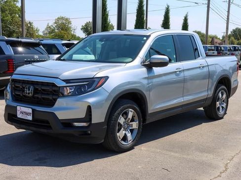 Used 2025 Honda Ridgeline RTL image 6