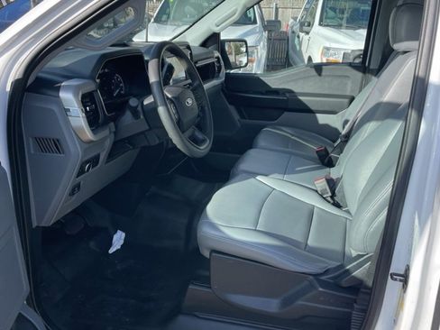 Used 2021 Ford F150 XL w/ Trailer Tow Package image 5