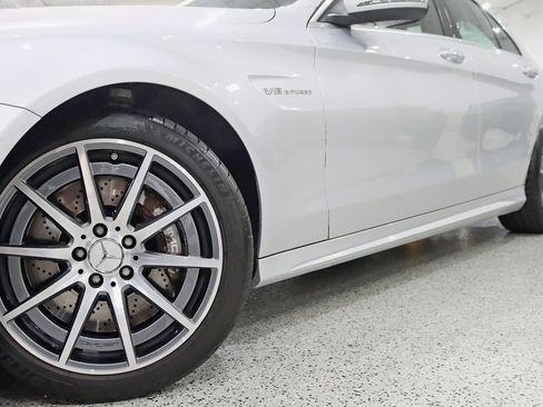 Used 2020 Mercedes-Benz C 63 AMG Sedan image 4