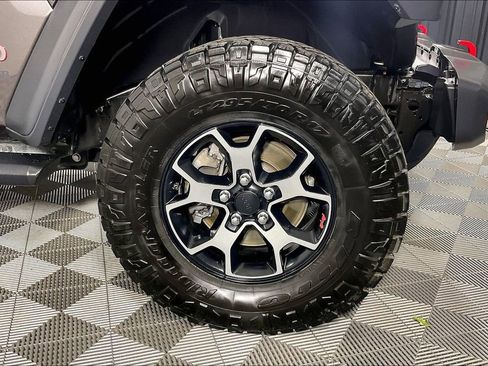 Used 2018 Jeep Wrangler Unlimited Rubicon AWD/4WD image 10