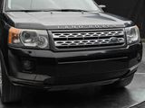 Used 2012 Land Rover LR2 HSE LUX image 3
