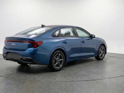 Used 2025 Kia K4 FWD image 9