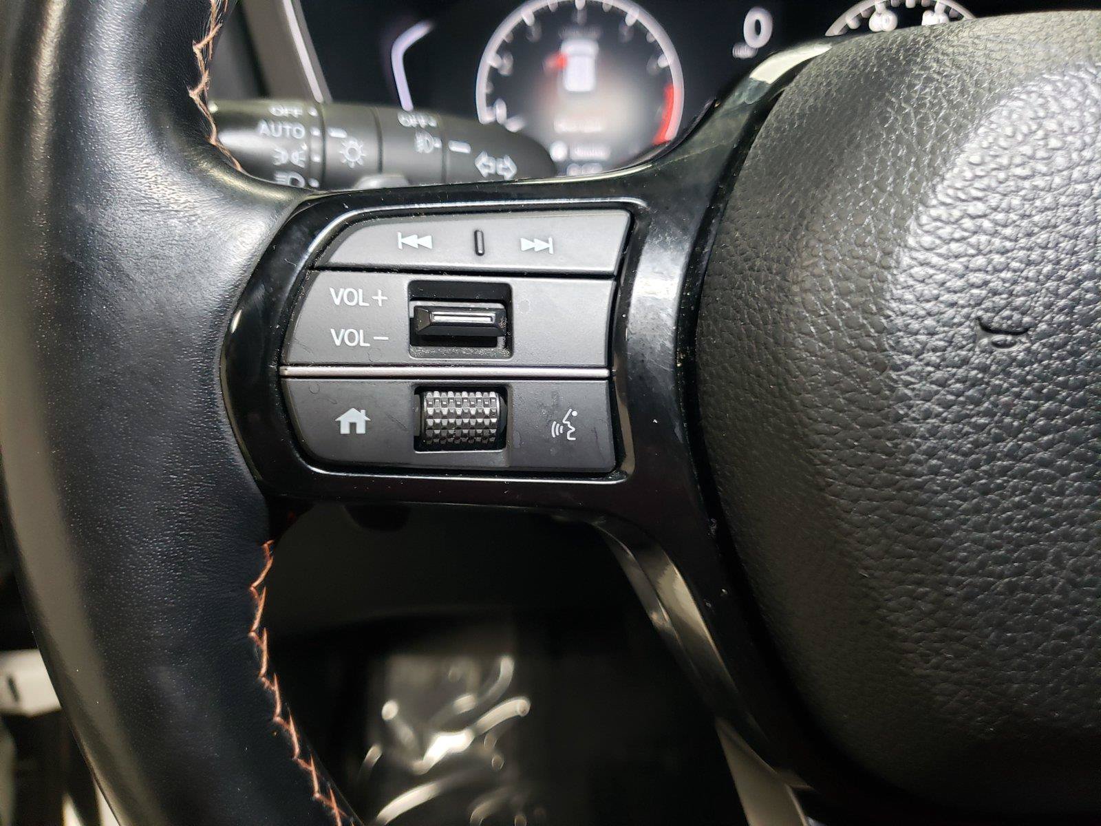 Certified 2023 Honda Pilot TrailSport image 22