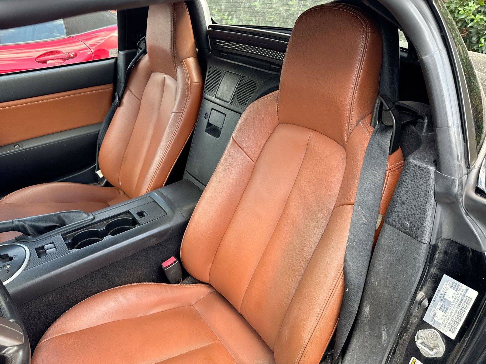 Used 2008 MAZDA MX-5 Miata Grand Touring w/ Premium Pkg RWD image 3