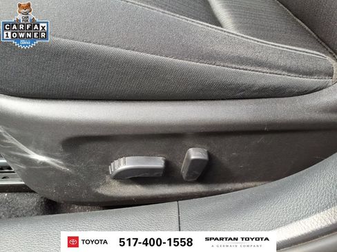 Used 2025 Nissan Altima 2.5 SV AWD/4WD image 17