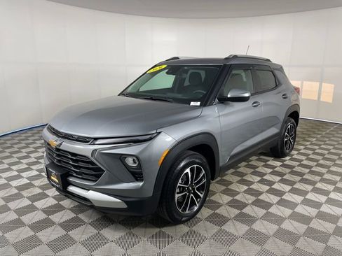 New 2026 Chevrolet TrailBlazer LT image 1