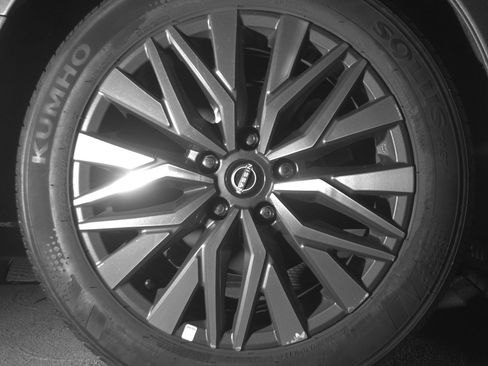 Used 2025 Nissan Altima 2.5 SV image 15