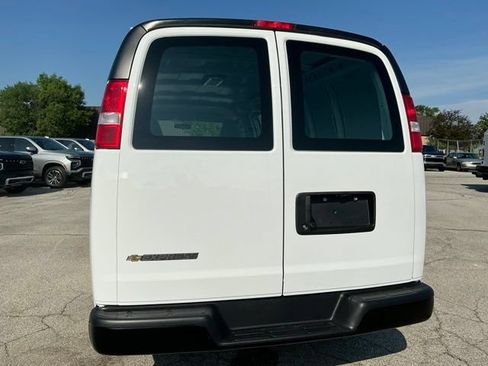 New 2026 Chevrolet Express 3500 Extended w/ Driver Convenience Package RWD image 9