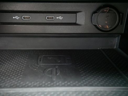 Used 2023 Volkswagen Tiguan SEL R-Line AWD/4WD image 30