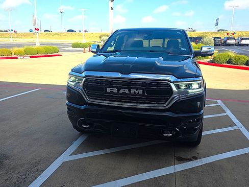 Used 2019 RAM 1500 Limited RWD image 5