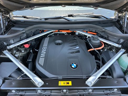 New 2026 BMW X5 xDrive50e w/ Climate Comfort Package AWD/4WD image 27