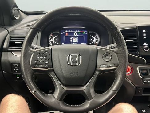 Used 2025 Honda Passport EX-L image 23