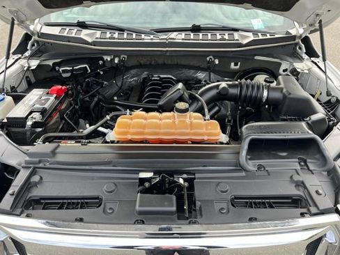 Used 2017 Ford F150 XLT image 26