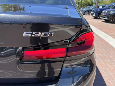 Used 2023 BMW 530i w/ Premium Package RWD image 43