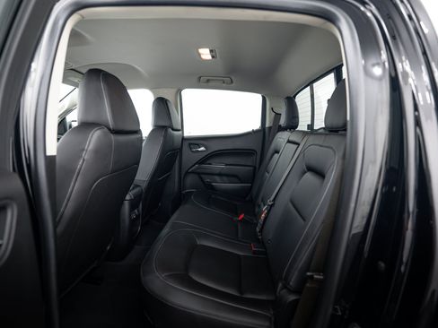 Used 2021 Chevrolet Colorado LT w/ Safety Package AWD/4WD image 19