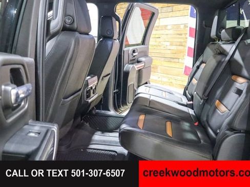 Used 2022 GMC Sierra 2500 AT4 w/ AT4 Premium Plus Package AWD/4WD image 14