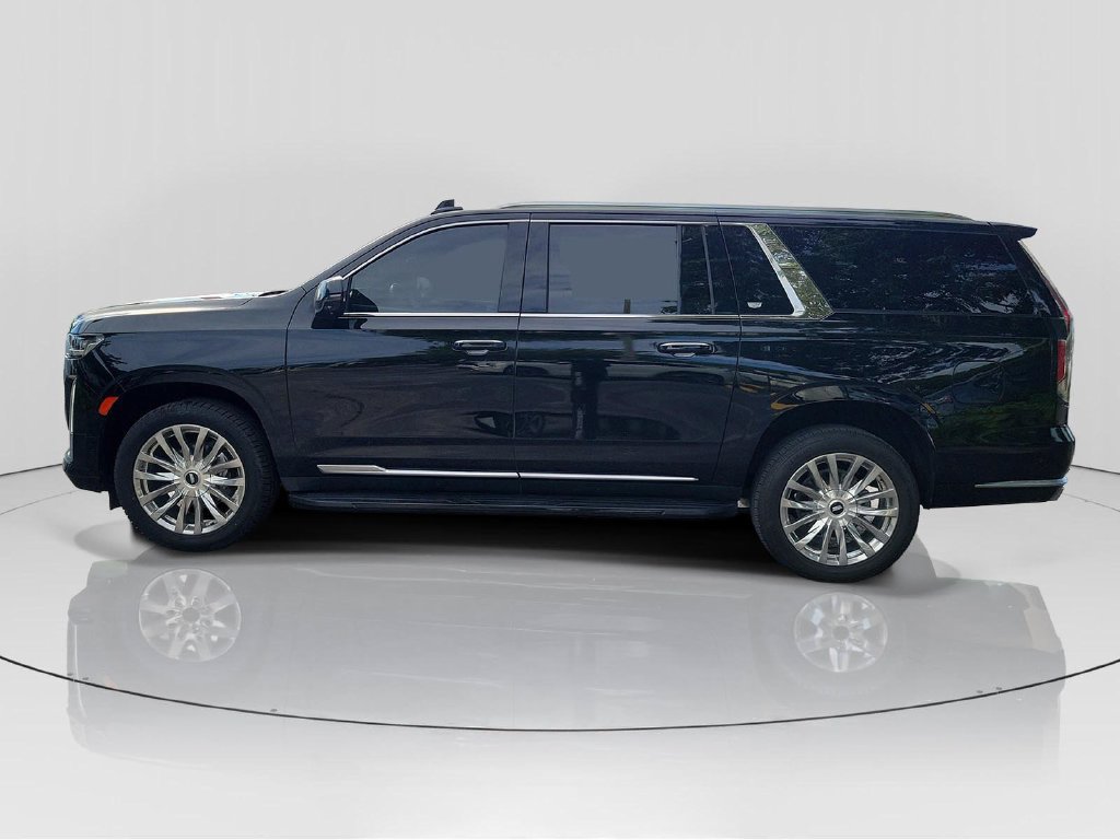Used 2023 Cadillac Escalade ESV Premium Luxury RWD image 4