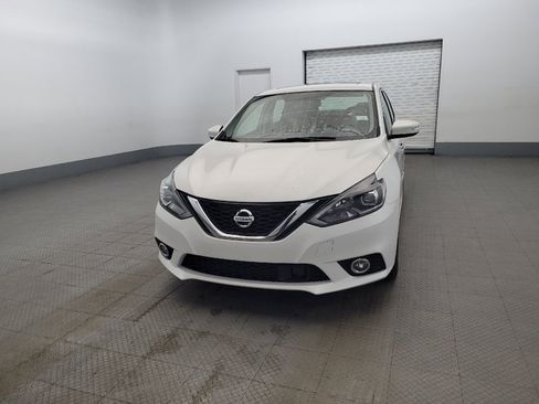 Used 2019 Nissan Sentra SR w/ Premium Package (SR) FWD image 15
