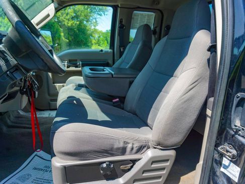 Used 2010 Ford F250 Lariat AWD/4WD image 10