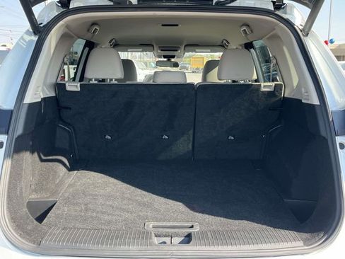 Used 2025 Nissan Rogue SV image 20