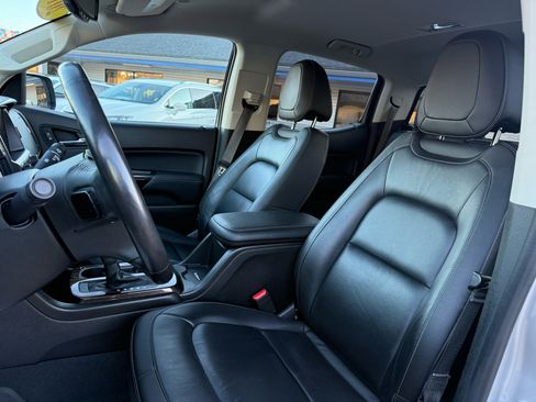 Used 2019 GMC Canyon SLT w/ Driver Alert Package image 11