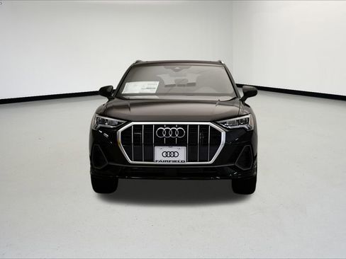 Used 2025 Audi Q3 2.0T Premium w/ Convenience Package image 8