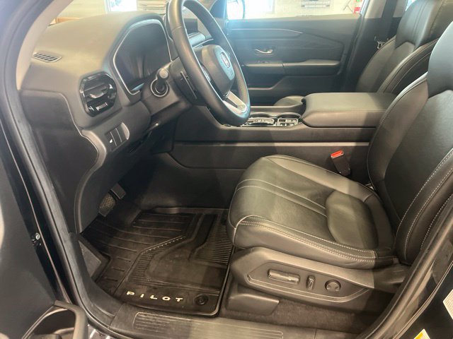 Used 2026 Honda Pilot Touring image 27