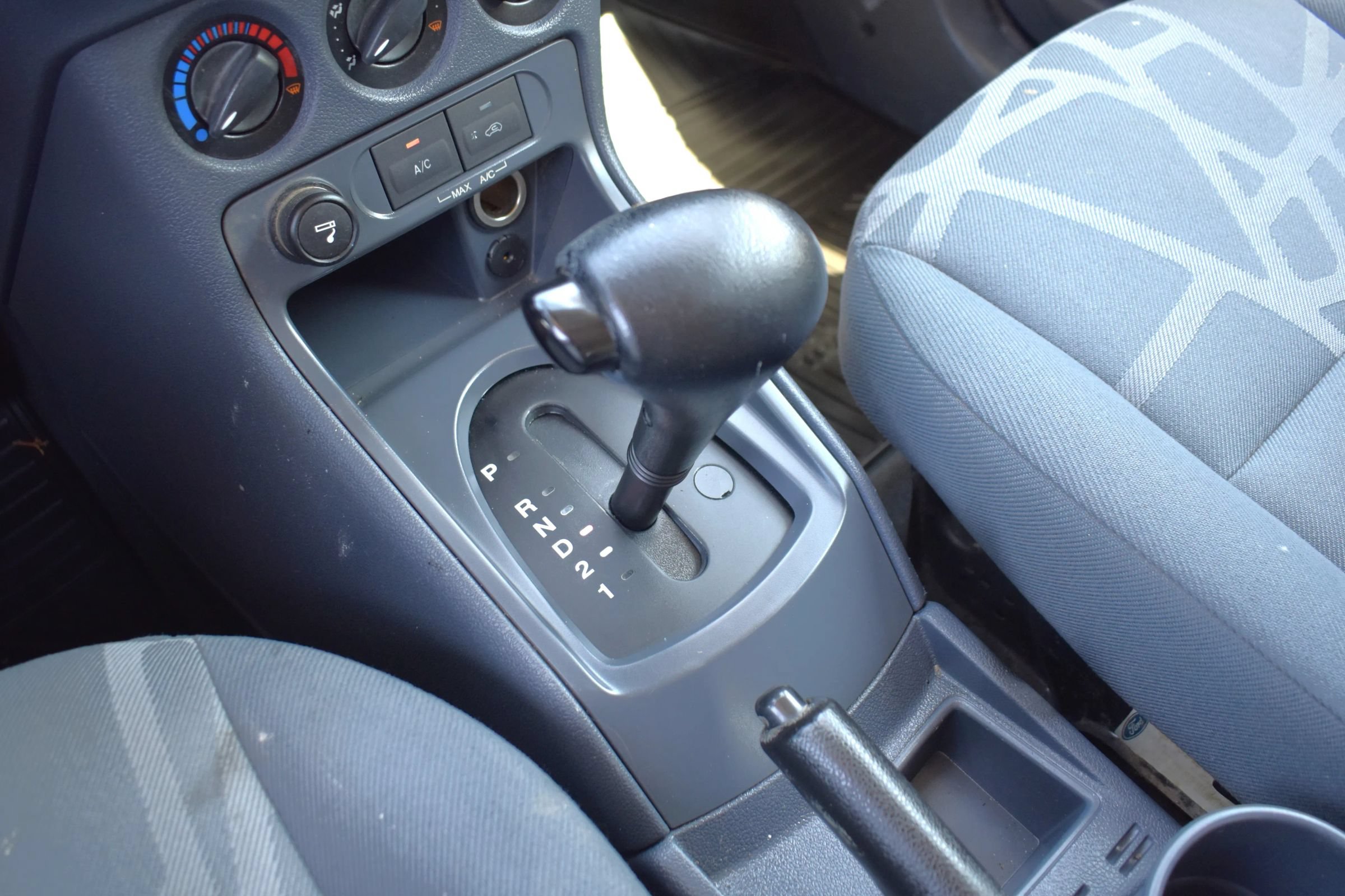 Used 2012 Ford Transit Connect XL FWD image 21