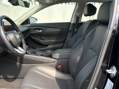 Used 2025 Honda Accord Touring image 19